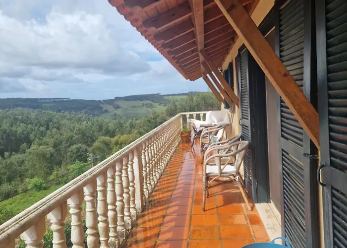 ヴィラ Honeysuckle And Flo *